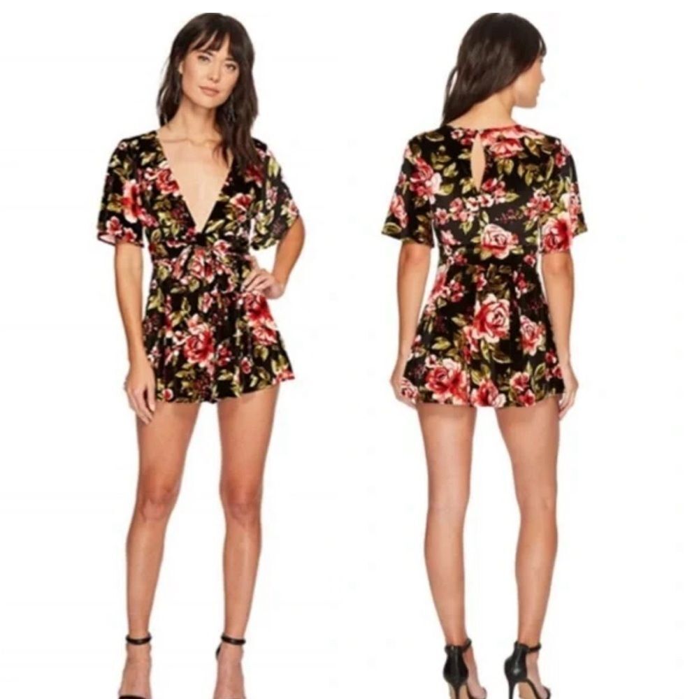 Show Me Your Mumu Velvet Short Sleeve Romper Black Red V-Neck Small